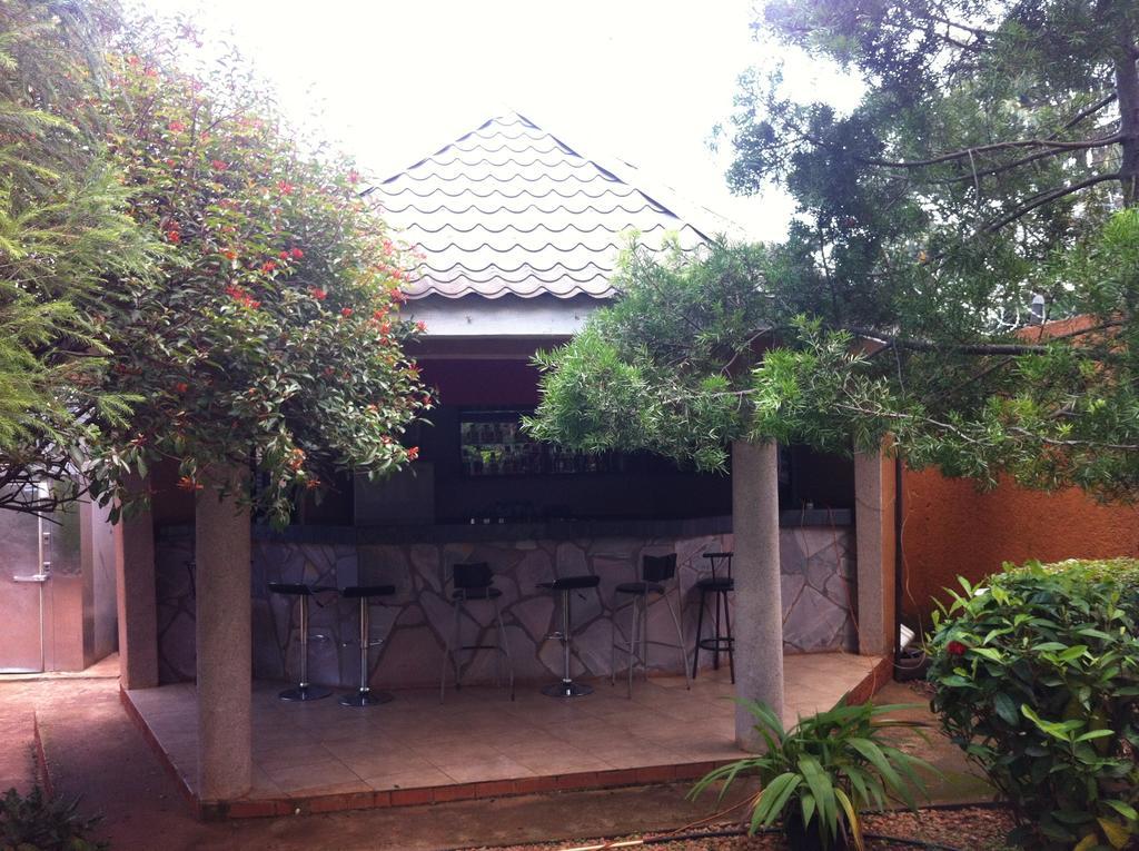 אנטבה Executive Airport Hotel מראה חיצוני תמונה